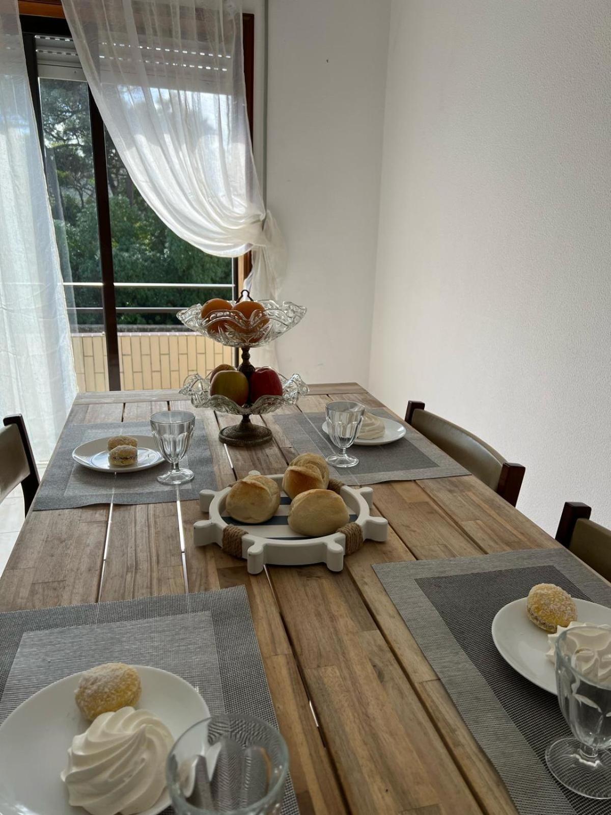 Lovely 2 Bedroom Apartment 100M From The Beach Vila do Conde Bagian luar foto